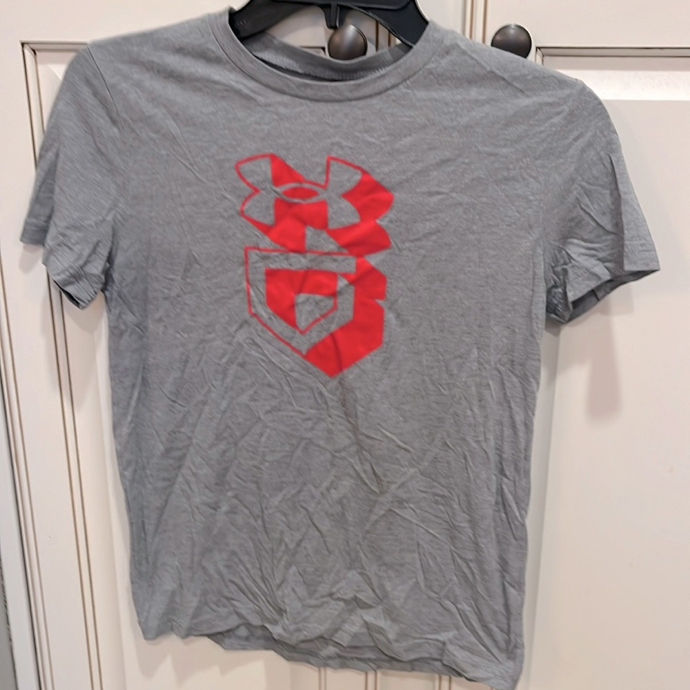 Boys Under Armour baseball t-shirt